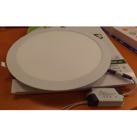 Вбудований світильник LED 24W