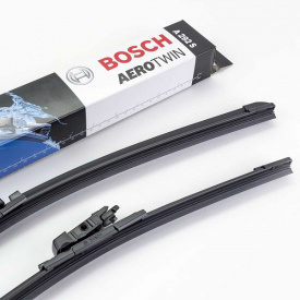 Комплект щеток стеклоочистителя бескаркасных Bosch AeroTwin ATW 215S AUDI Q7 [4LB] 03.06, Mercedes Sprinter (3 397 007 215)