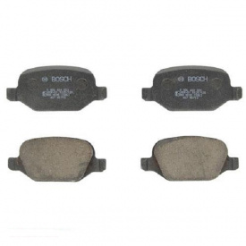 Тормозные колодки Bosch дисковые задние ALFA ROMEO/FIAT/LANCIA 147/156/Linea/Lybra R 1,6 0986424553