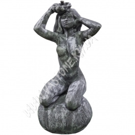 Скульптура садовая "Девушка на камне" Гранит серый