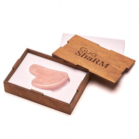 Скребок ГуаШа Сердце Розовый Кварц + Подарочная коробка из дерева - Коричневая