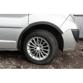 Накладки на колесные арки (4 шт, черные) 2007-2015, черный пластик, передние -2024 задние для Renault Trafic 2001-2015 гг.