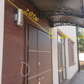 Металический сборный навес (козырек) над дверью Dash'Ok 2.05x1 м Hi-tech, тем-серый, сот 6 мм, прозр