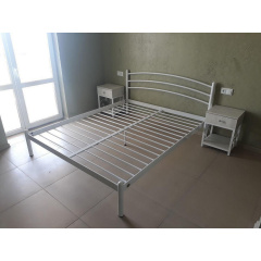 Двуспальная кровать Тенеро Маранта 160х200 см белая металлическая на ножках с изголовьем Ладан
