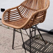 Плетенное кресло Cruzo Ники из натурального ротанга на металлокаркасе
