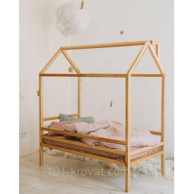 Кровать-домик детский на ножках из массива дерева с перилами 160х80 см