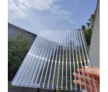 Стільниковий полікарбонат 8 мм прозорий Lexan ECO 2,10x6м