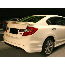 Накладка на задний бампер (под покраску) для Honda Civic Sedan IX 2011-2016 гг.