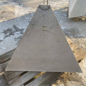 Загороджувальна протитанкова бетонна піраміда МІРРА ГРУП ПЗ 1 1040х1040х1040 мм "зуби дракона"