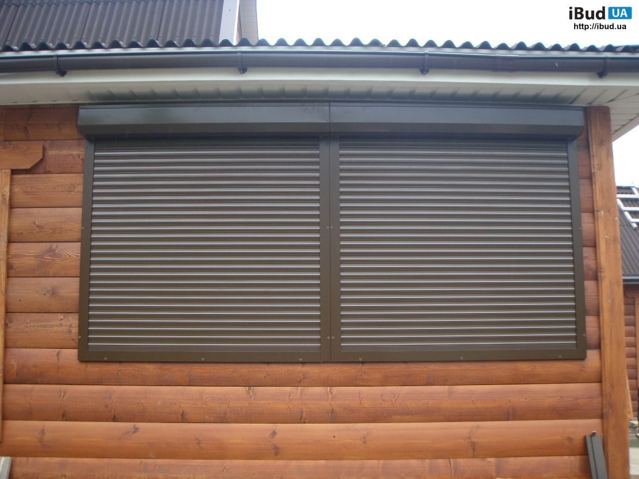 Защитные роллеты коричневые