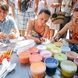 В Ивано-Франковске разрисовали 7 полотен и двух человек в течение «Цветного уикенда с живыми скульптурами»