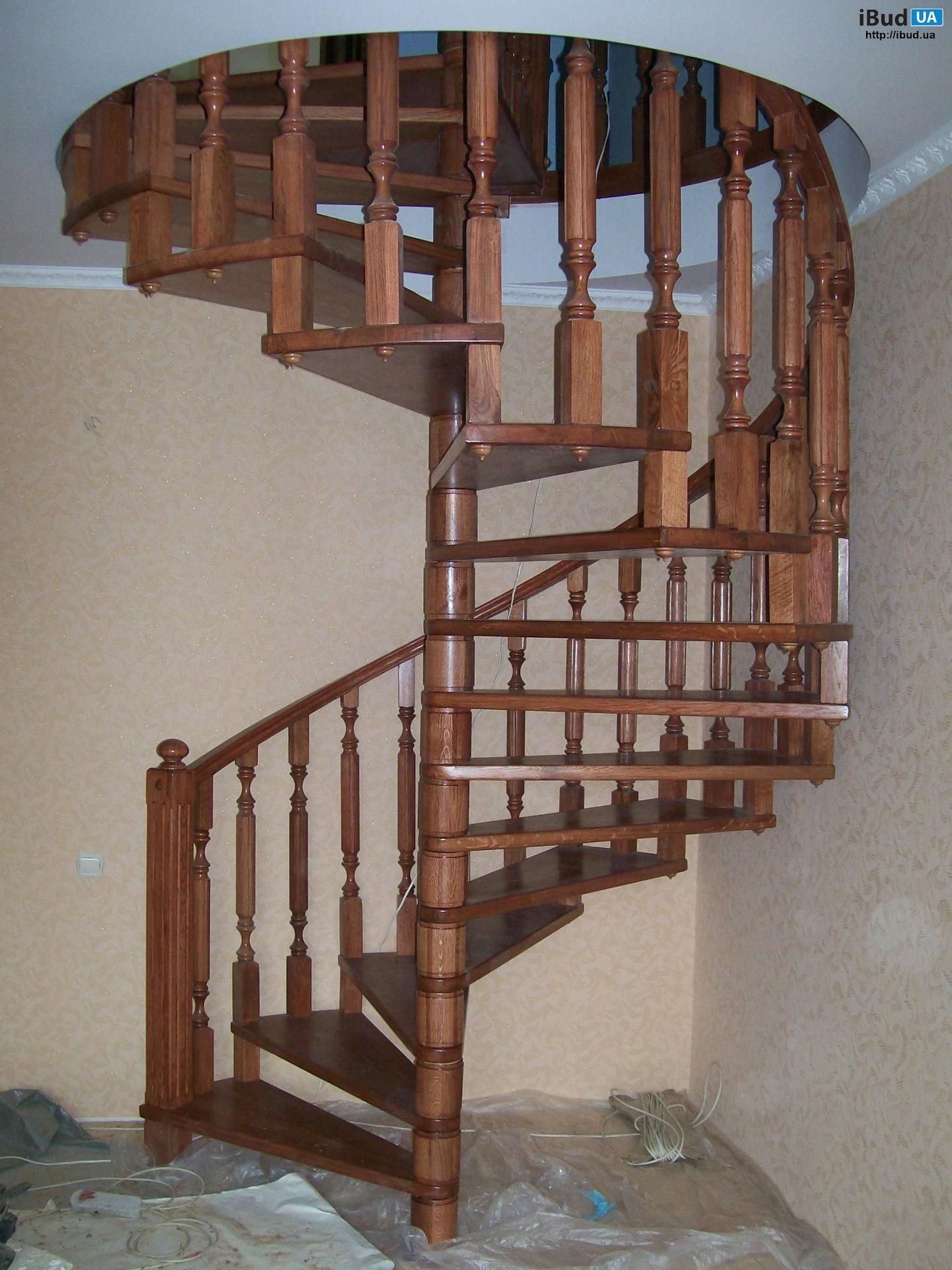 винтовая лестница леруа мерлен фото