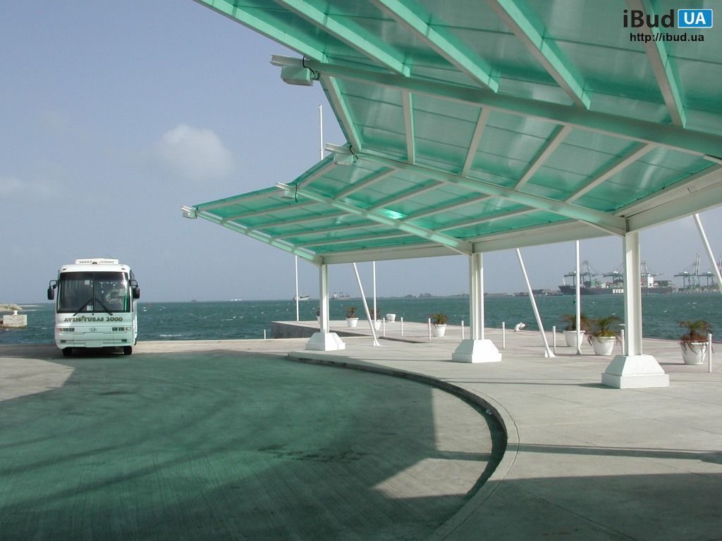Автобусная остановка из поликарбоната