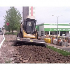 Аренда культиватора LT18B на базе колесного мини-погрузчика Хмельницкий