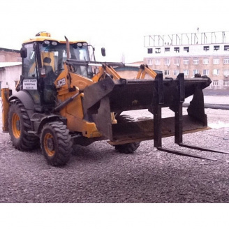 Оренда навантажувача JCB 3 CX з вилами