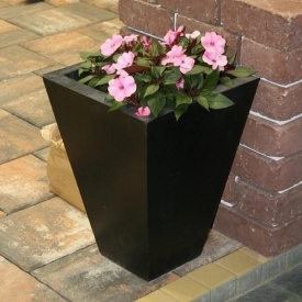 Бетонна ваза Золотий Мандарин Піраміда чорна