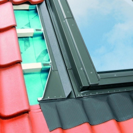 Ущільнюючий комір FAKRO EHV-AT Thermo з додатковою термоізоляцією 55x98 см