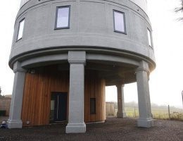 Как британец превратил водонапорную башню в дом мечты ФОТО