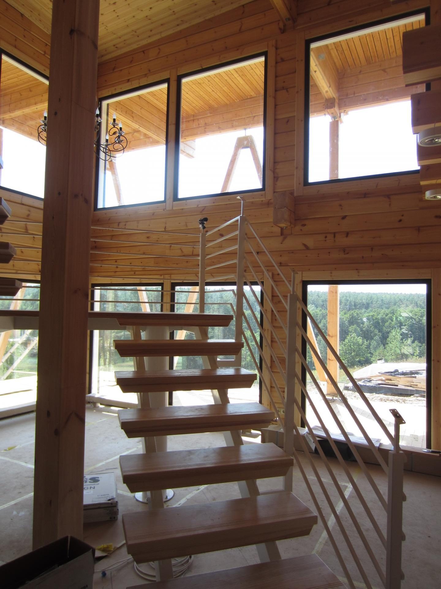 Деревянные окна в коттедж. Материал - дуб.