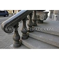 Гранитная балясина