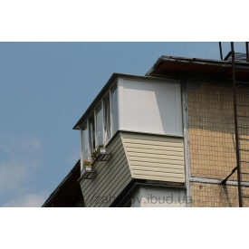 Балкон з виносом