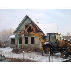 Демонтаж дачних будинків Київ
