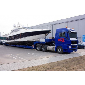 Перевезення яхти тралом