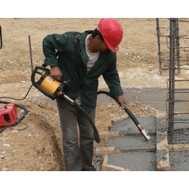 Вібратор глибинний однофазний ІВ-2.13 1,5 кВт 270х190х290 мм