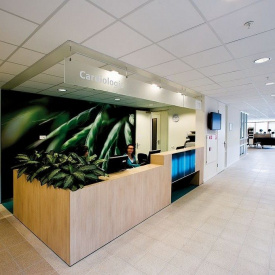 Акустична вологостійка медична біла гладка плита Rockfon MediCare Standard 600x600x12 мм