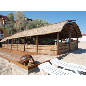 Строительство летней площадки-кафе на побережье