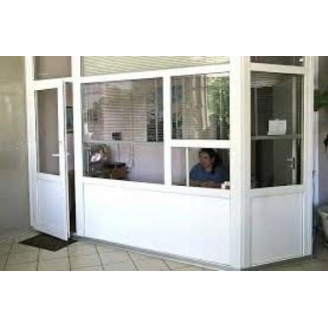 Торговый павильон из алюминиевого профиля для продаж.