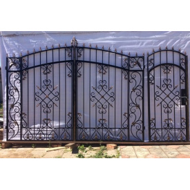 Ворота металлические открытые с узором Legran