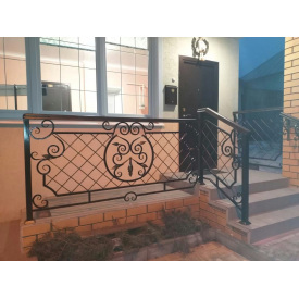Ковані перила фасадні для центрального входу Legran