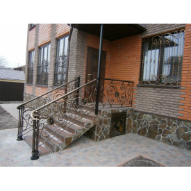 Перила ковані фасадні для приватного будинку Legran