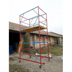 Вишка тура пересувна 1,7x0,8 м 2+1