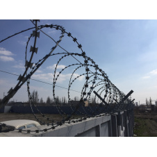 Колючая проволока Егоза
