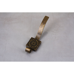 Меблевий гачок Falso Stile KK-7 подвійний - старе золото Рівне