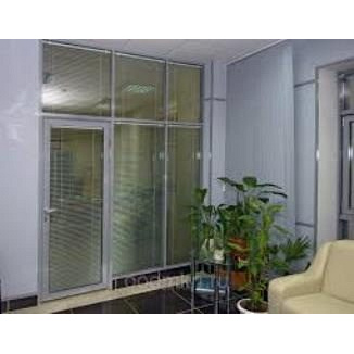 Купити перегородку для офісу з алюмінію з від заводу-виробника в Києві