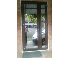 Дверь входная 1280x2050 мм с двухкамерным энергосберегающим стеклопакетом 32 мм