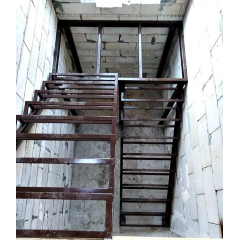 Металеві сходи внутрішні в будинок міцні Legran Іршава