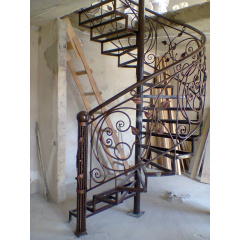 Гвинтові сходи з кованими поручнями міцний металокаркас Legran Тернопіль