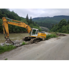 Оренда гусеничного екскаватора Liebherr R934 2 м3