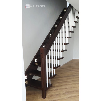 Изготовление качественных деревянных лестниц в дом