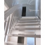 Белая деревянная лестница на тетиве с автоматической подсветкой Полтава
