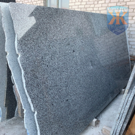 Плиты (слябы) из Покостовского гранита широкого формата от производителя - Житомирские граниты