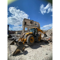 Услуги экскаватора погрузчика JCB 4CX в Харькове Белгород-Днестровский