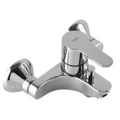 Смеситель для ванны TRES BM 117170 Стрий