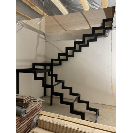 Сходи металеві зварні в дім на другий поверх Legran