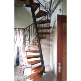 Гвинтові сходи з міцною основою Legran