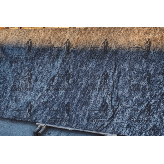 Сірий граніт (широкоформатні плити) для облицювання. Сляби 180-330х83-183 см + інд. розміри. Granum